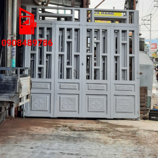 CỬA SẮT 4 CÁCH THI CÔNG NHÀ DÂN